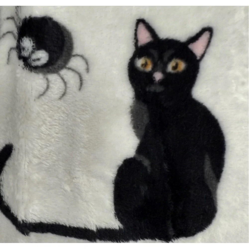 NWT Halloween Plush Throw Blanket Black Cats Witches Brew 50x70 Cat Spookville